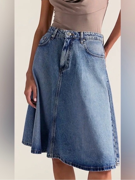 Free People Dresses & Skirts - NWT FREE PEOPLE WE THE FREE ECLIPSE DENIM MIDI SKIRT